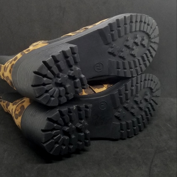 🔥 Women's Combat Boot Leopard Print Boot Size 7 - Picture 11 of 11